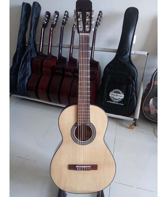 Guitar Classic DC100 mini