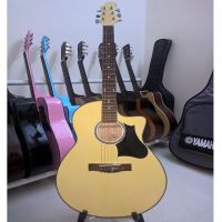 Acoustic guitar DVE85 vàng